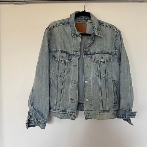 Levi's Women's Original Trucker Jean Jacket - Picture 2 of 4